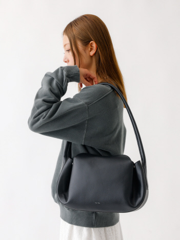 ABAHOUSE - 【YArKA/ヤーカ】real leather one shoulder tuck bag/リアルレザー/ワンショルダー/YArKA Y2406BLB52【予約】
