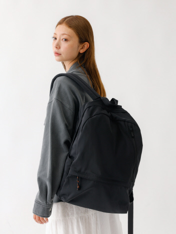 【UNIVERSAL OVERALL/ユニバーサルオーバーオール 】11ポケットリュックサック/BACKPACK/マットナイロン/ユニセックス【WEB限定】
