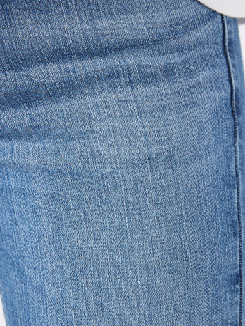 MATERIAL