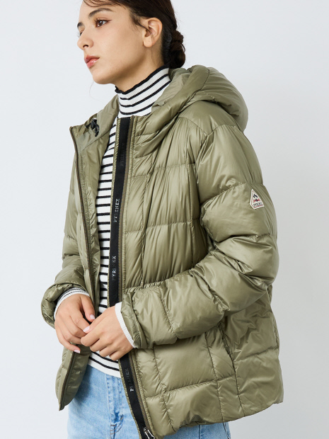 【PYRENEX / ピレネックス】BASSIA HOODED / バッシア フーデッド / ダウンジャケット / ライトダウン / HWY031【予約】