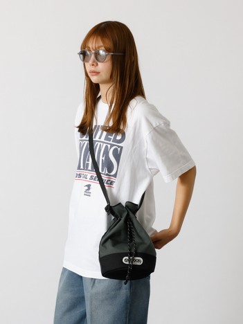 【OUTDOOR PRODUCTS / アウトドアプロダクツ】Two Tone Color Drawstring Bag/ドロスト/ショルダー/ユニセックス【WEB限定】【予約】