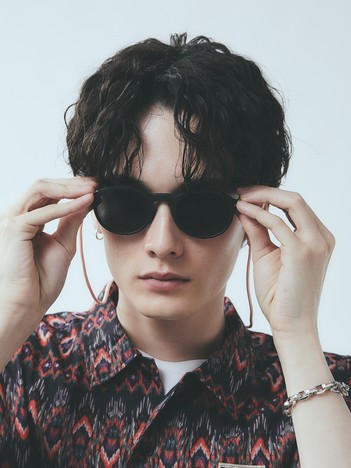 SELECT BY ABAHOUSE (MEN'S) - 【IZIPIZI / イジピジ】SUN #F/ / 折りたたみ式 サングラス / ユニセックス【予約】