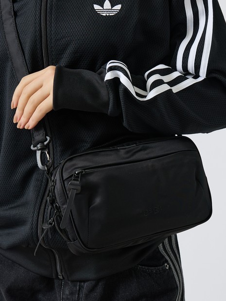 【DsBk / ディーエスビーケー】 RECTANGLE SL SMALL ／ショルダーバッグ ／スモール ／ユニセックス 【WEB限定】