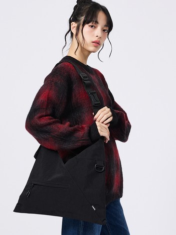 【+phenix / プラスフェニックス】TECH FUROSHIKI BAG / テック風呂敷バッグ