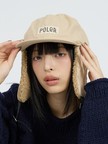 ベージュ