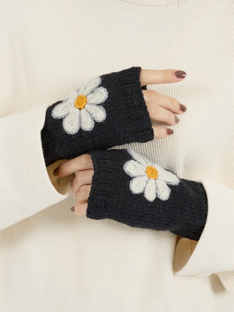 夏用日除け手袋 モチーフ手袋 アクセサリー風パール手袋 垂らしパール手袋 THRIFTY LOOK / スリフティールック】HAND KNIT GLOVES ハンドニット