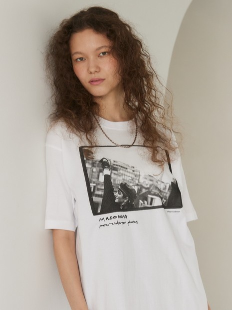 SELECT BY ABAHOUSE (MEN'S) - PeterAnderson-Madonna PHOTO Tee / マドンナ / フォトTシャツ / ユニセックス