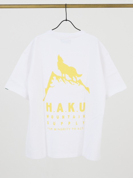 『H.A.K.U. MOUNTAIN SUPPLY』 WOLF ロゴプリント Tシャツ