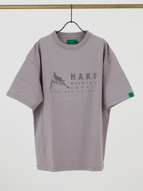 HAKU FRONT ロゴプリント Tシャツ