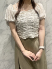 アイボリー
