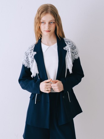 レース付きテーラドカラージャケット