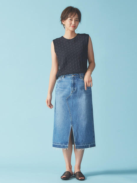 スカシノースリーブニット