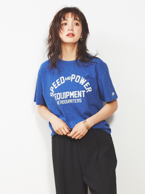 【Champion】クルーネックロゴTシャツ