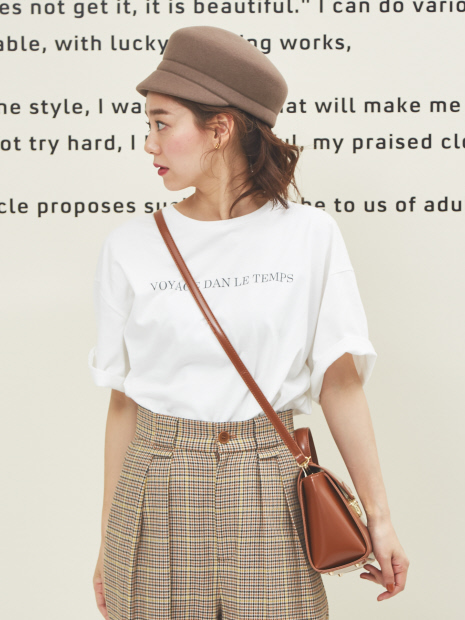オーバーサイズロゴTシャツ