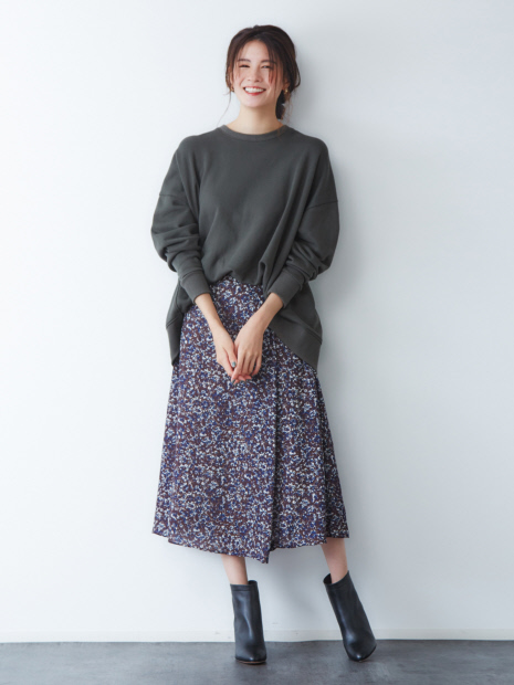 【MICA&DEAL(マイカ&ディール)】バックジップルーズスウェット