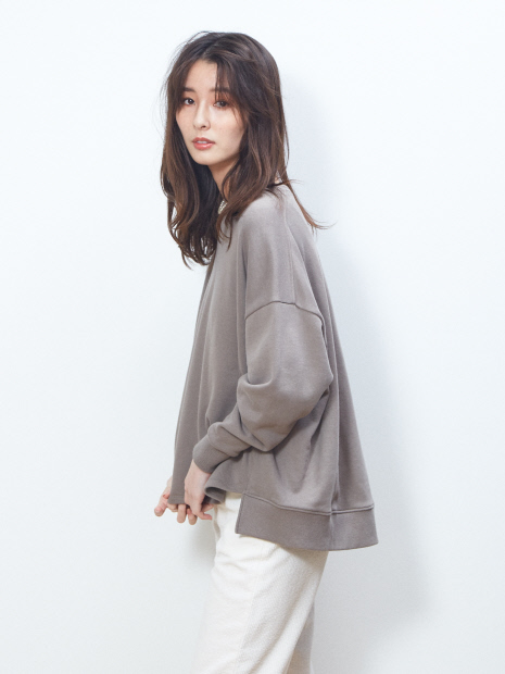 【MICA&DEAL(マイカ&ディール)】バックジップルーズスウェット