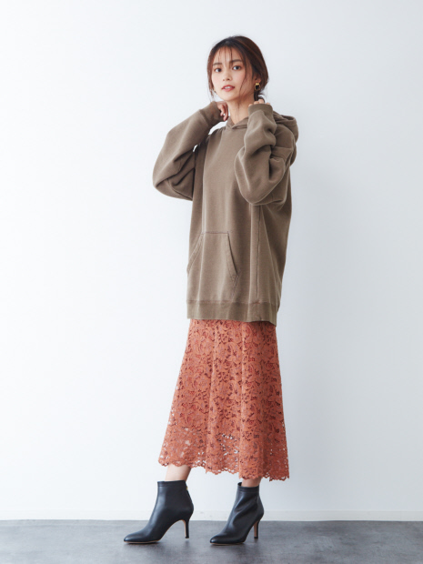 レーススカート