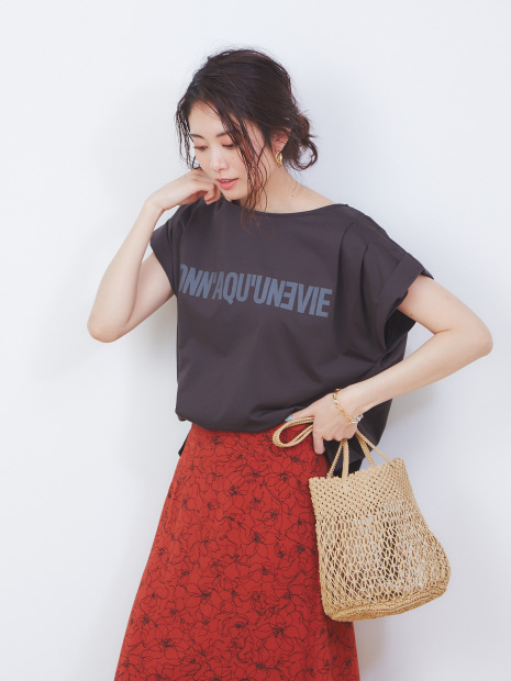 ダブルタックプリントTシャツ