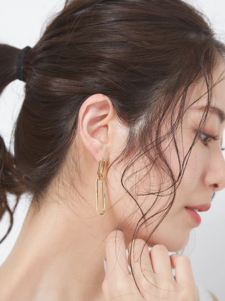 ツインゴールドピアス