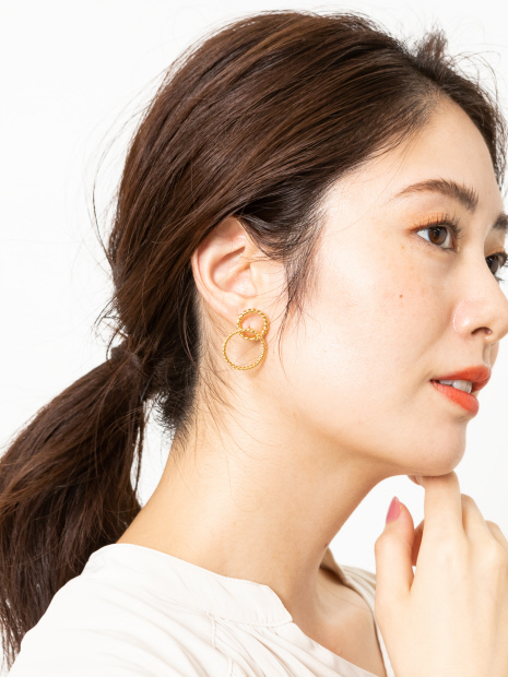 Caline Paris クロスラインピアス