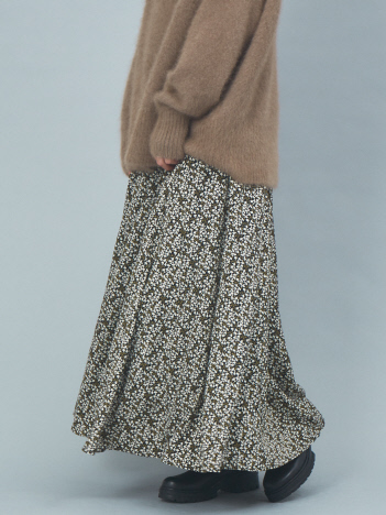 小花プリントマキシスカート