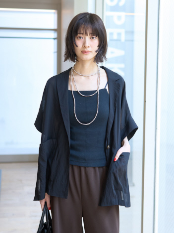 強撚半袖シアーフォルムジャケット