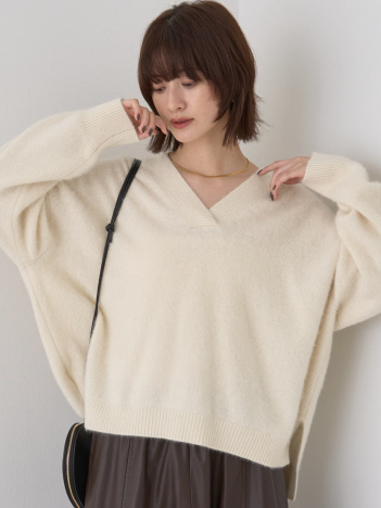 Rouge vif la cle - フォックスウールVネックスリットニットプルオーバー【予約】