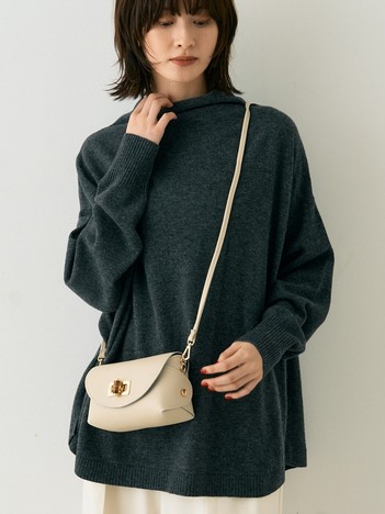 ボトルネックポンチョライクニットプルオーバー