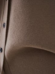 MATERIAL