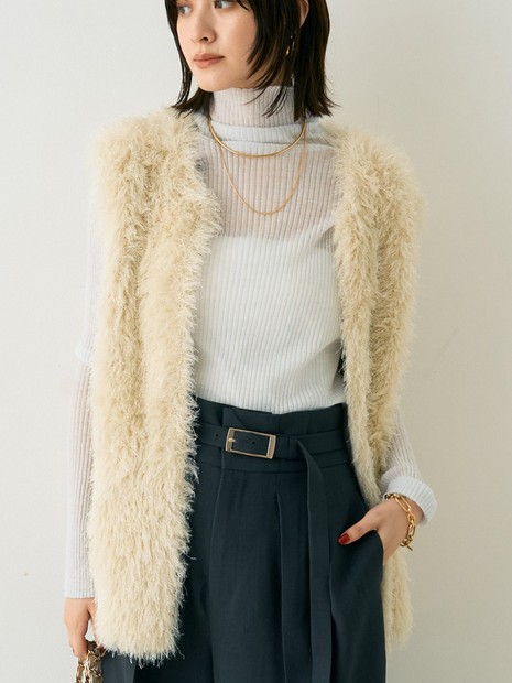 フェザーニットジレベスト