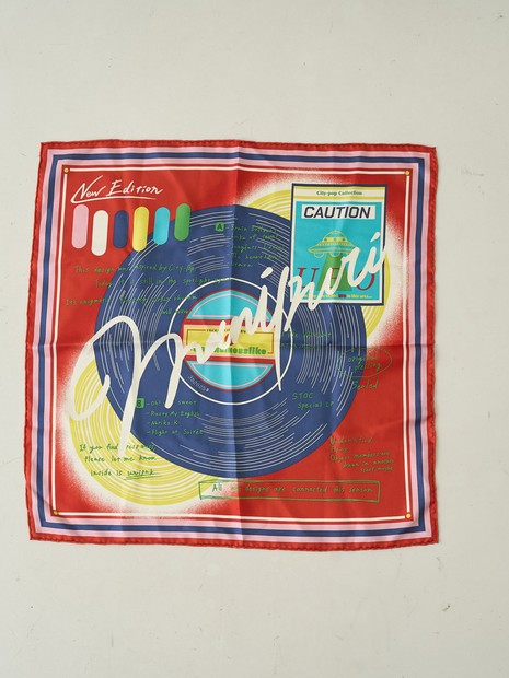 manipuri/マニプリ】レコード柄シルクスカーフ 65×65｜Rouge vif la