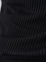 MATERIAL
