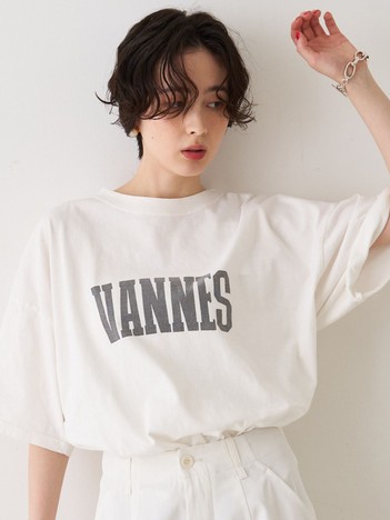 【REMI RELIEF/レミレリーフ】別注 VANNES ロゴTEE/Tシャツ