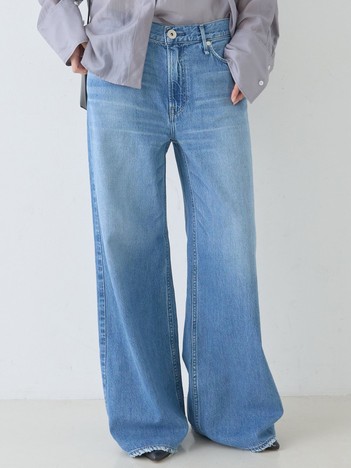 【upper hights/アッパーハイツ】THE LAUREN フレアデニム FETHER JEANS