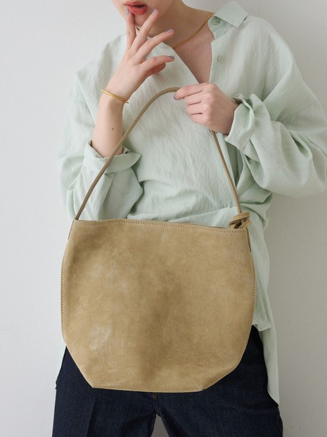 AULENTTI/オウレンティ】スウェードワンショルダーバッグ ポーチ付き