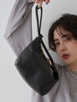 【AULENTTI/オウレンティ】ワンハンドル レザーハンドバッグ/ポーチバッグ