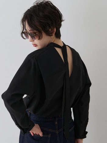 シアースタンドタイブラウス