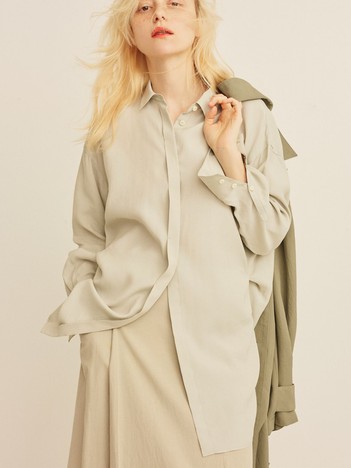 ウエストタックドレープロングシャツ