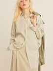 ウエストタックドレープロングシャツ