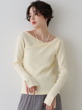 【一部店舗限定】ドレープスリットスリーブリブニット