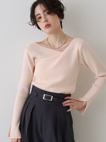 【一部店舗限定】ドレープスリットスリーブリブニット