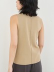 総針編みノースリーブニット