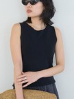 総針編みノースリーブニット