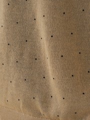 MATERIAL
