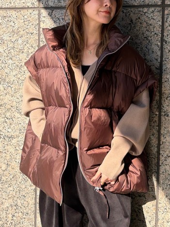 【upper hights / アッパーハイツ】Chur / クール ビッグダウンベスト