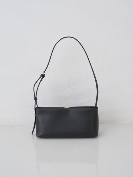 PUNTI. / プンティ】レザーワンショルダーバッグ PORTRAIT-ONE SHLD
