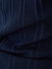 MATERIAL