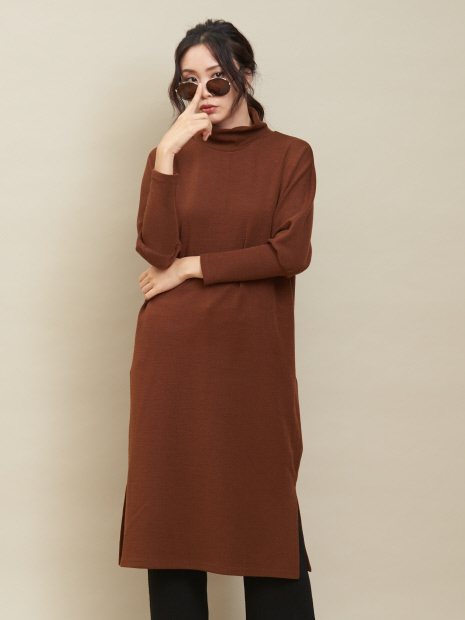 再入荷!!ananaドルマンニットワンピース