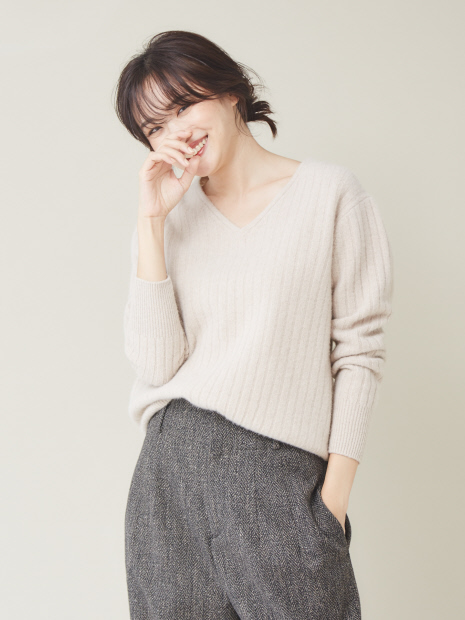 【定番】ウールVネックニットプルオーバー