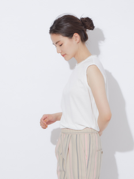 フリンジノースリーブカットソー